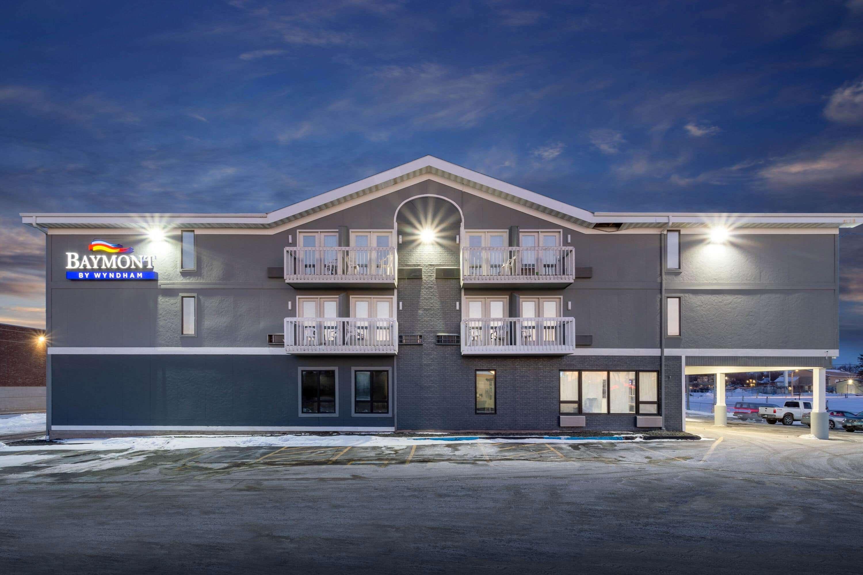 Baymont By Wyndham Rochester Mayo Clinic Area Екстериор снимка