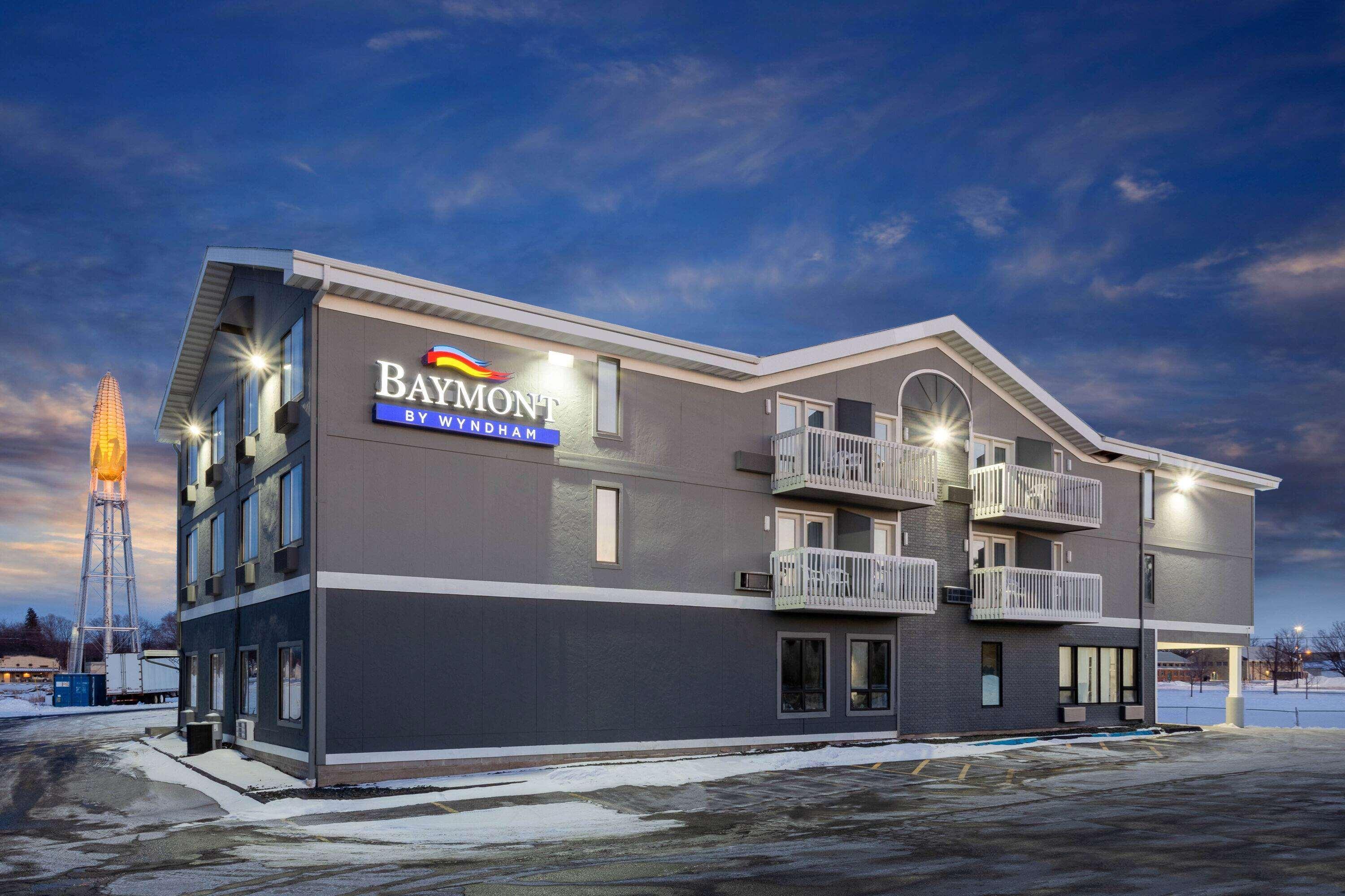Baymont By Wyndham Rochester Mayo Clinic Area Екстериор снимка