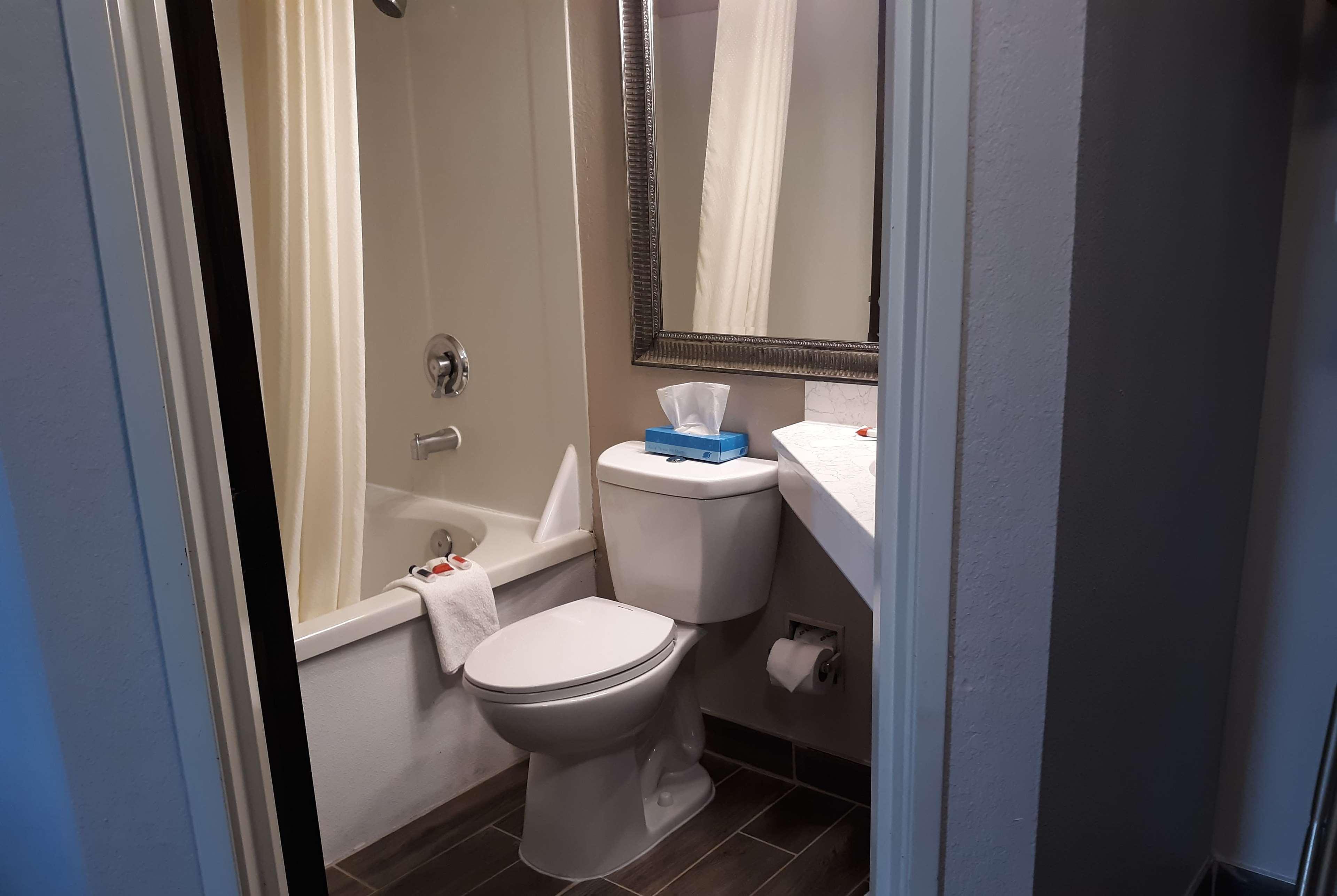 Baymont By Wyndham Rochester Mayo Clinic Area Екстериор снимка