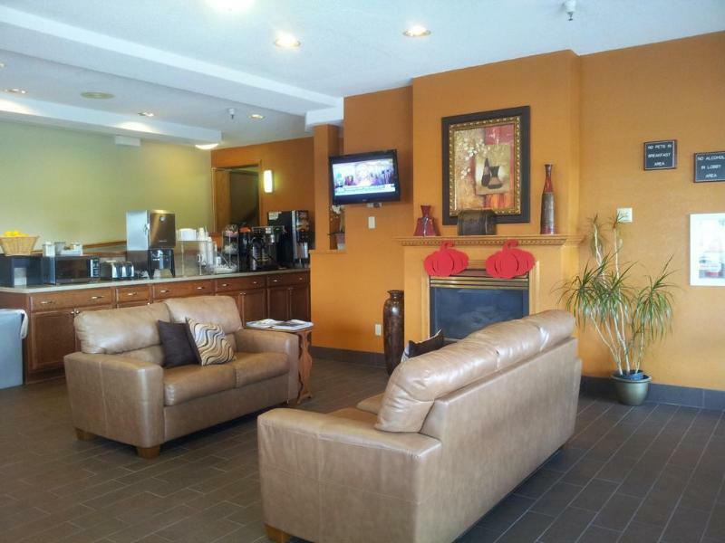 Baymont By Wyndham Rochester Mayo Clinic Area Екстериор снимка
