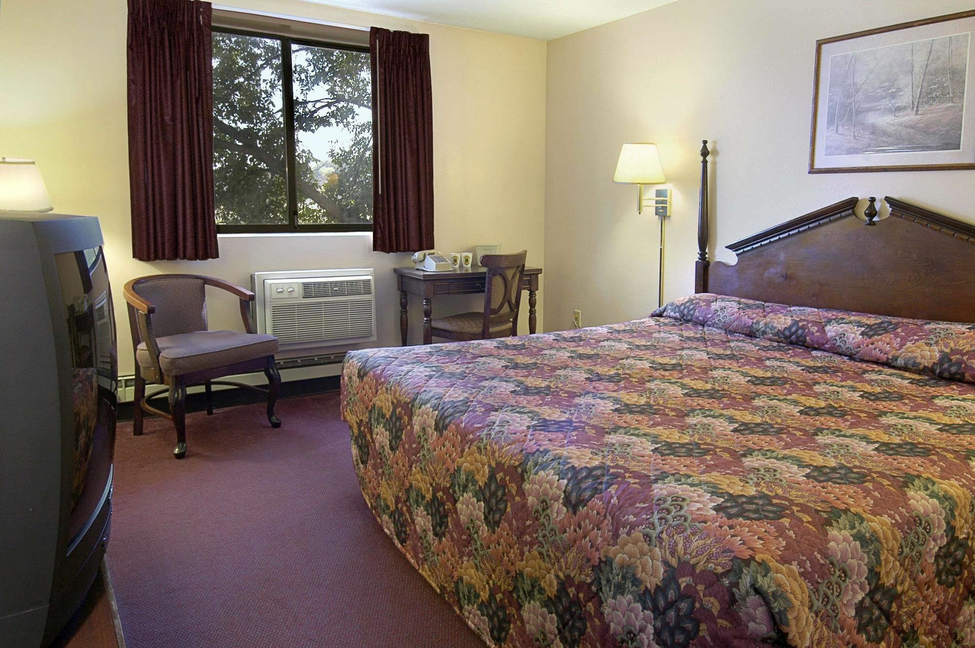 Baymont By Wyndham Rochester Mayo Clinic Area Екстериор снимка